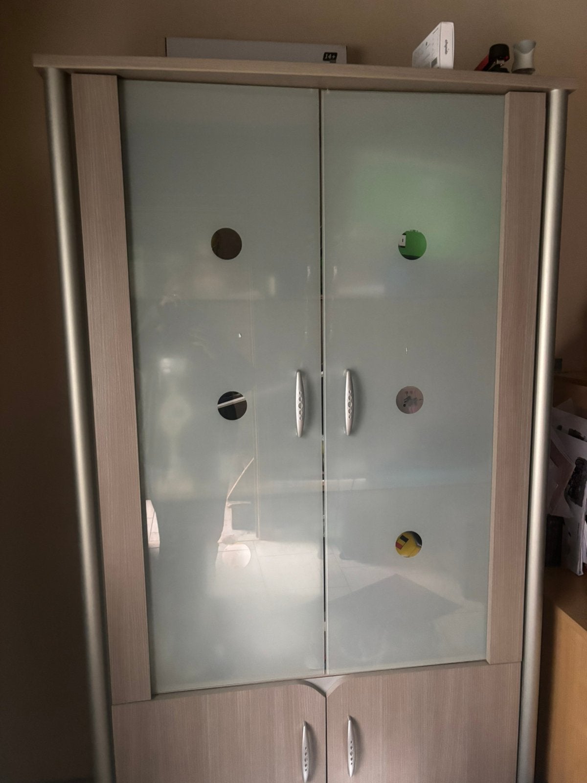 Vitrinekast, dressoir en salontafel, Ophalen, Gebruikt