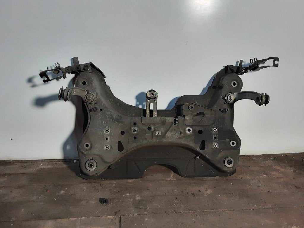 SUPPORT MOTEUR Renault Laguna II (BG) (8200655147), Renault, Mevr. I. Hauben, Utilisé, Rue de l'Espoir 34 34
4030  GRIVEGNÉE, BE
