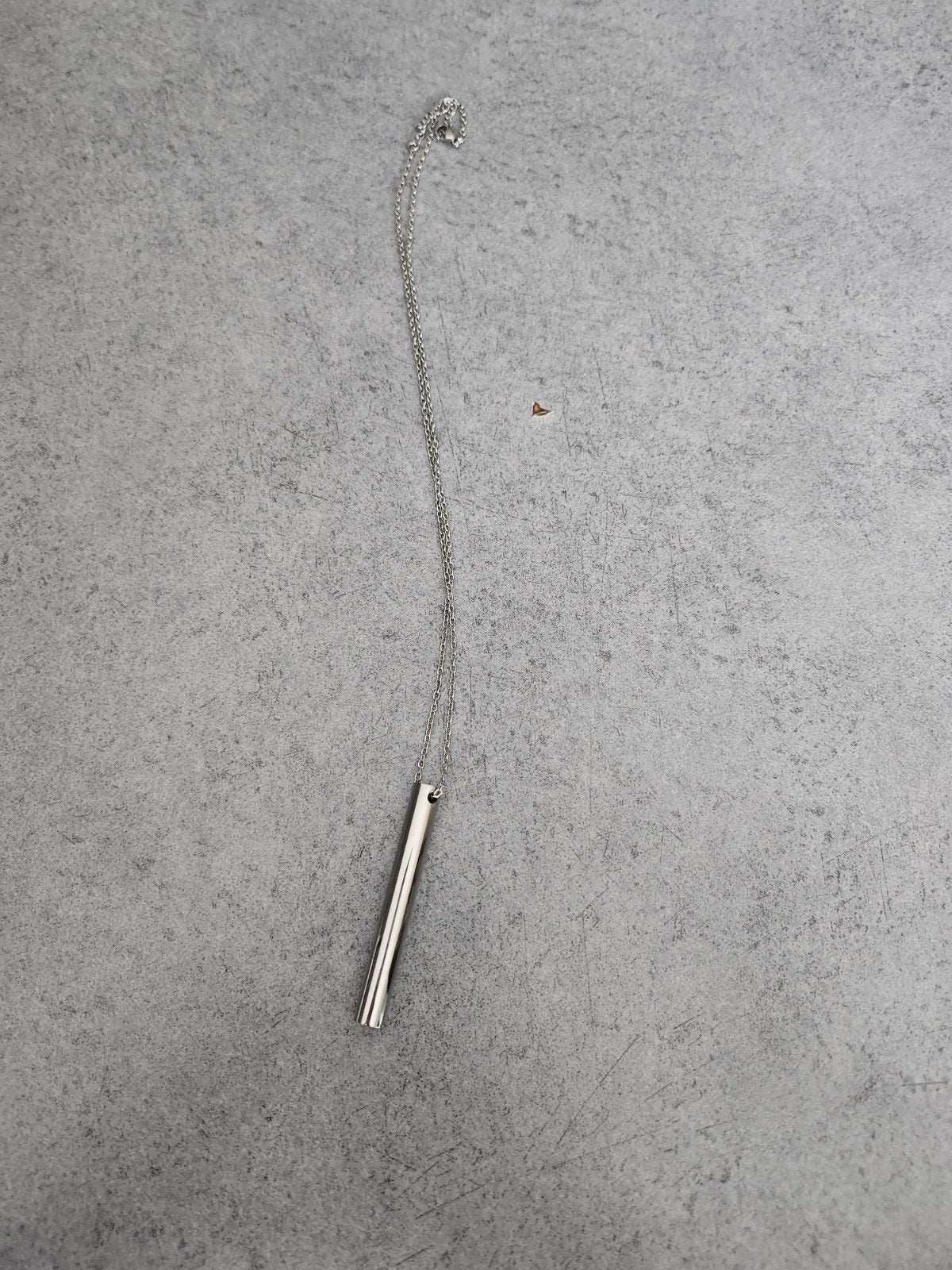 collier pendentif moderne, Enlèvement ou Envoi