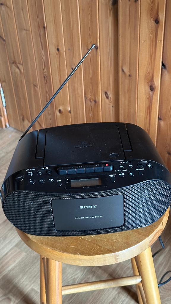 SONY. Radio, CD , Cassette recorder, Ophalen, Enkel, Sony