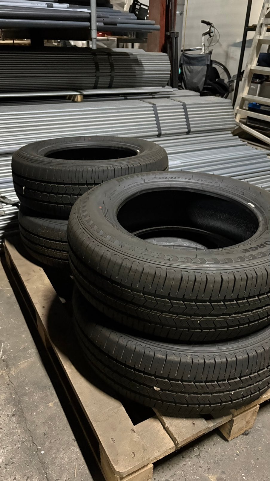 4x Westlake LoadForce 326+ 215/65 R16C 106/104T – NIEUW, Auto-onderdelen, Banden en Velgen, Ophalen