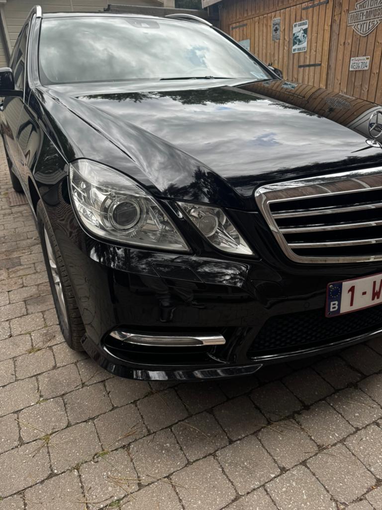 Mercedes E250. 4xAİRMATİC, Euro 5, Achat, Alarme, 5 portes