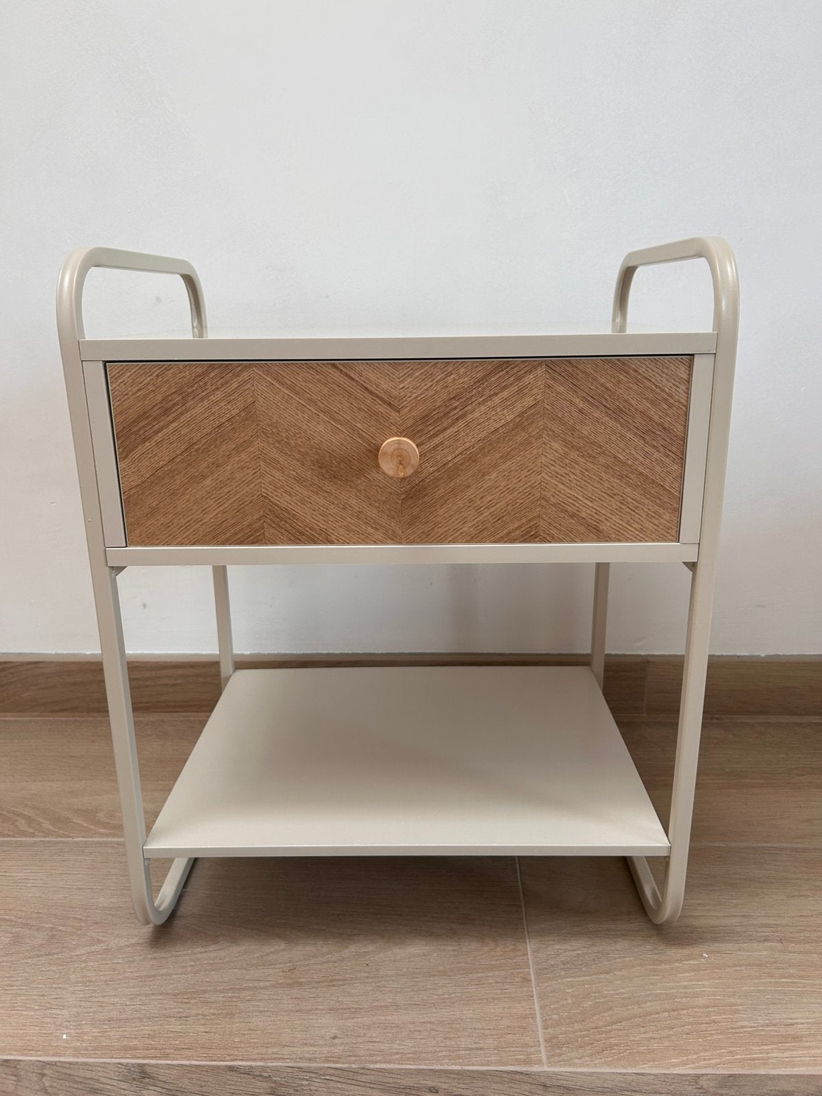 Table de chevet avec tiroir — structure en métal, Moins de 55 cm, Comme neuf, Moins de 45 cm, Enlèvement