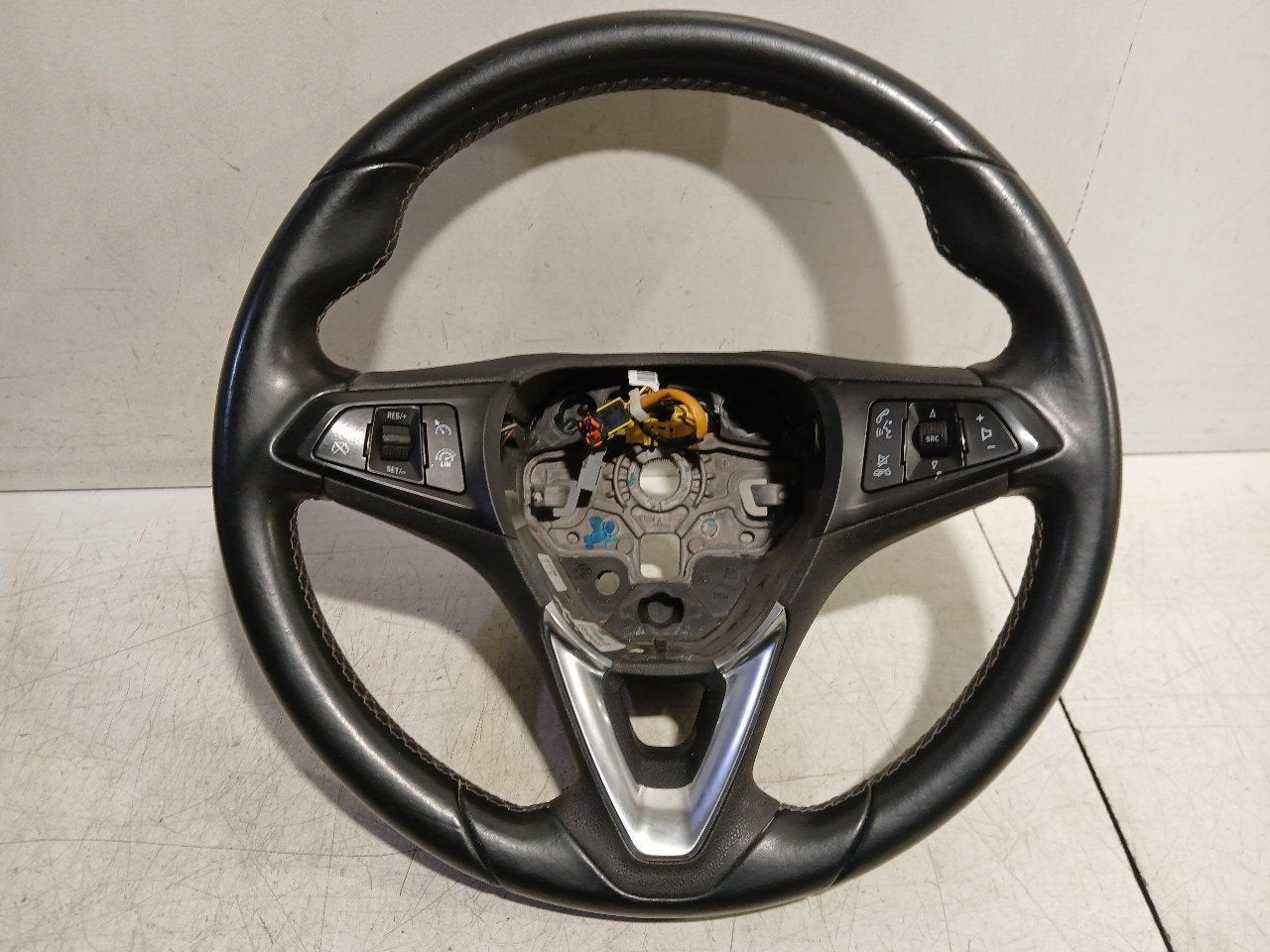 Stuur Opel Astra, Onderdelen@venauto.nl, Van der Ven Autorecycling B.V., Gebruikt, Ettenseweg 76, 4706 PB Roosendaal, The Netherlands