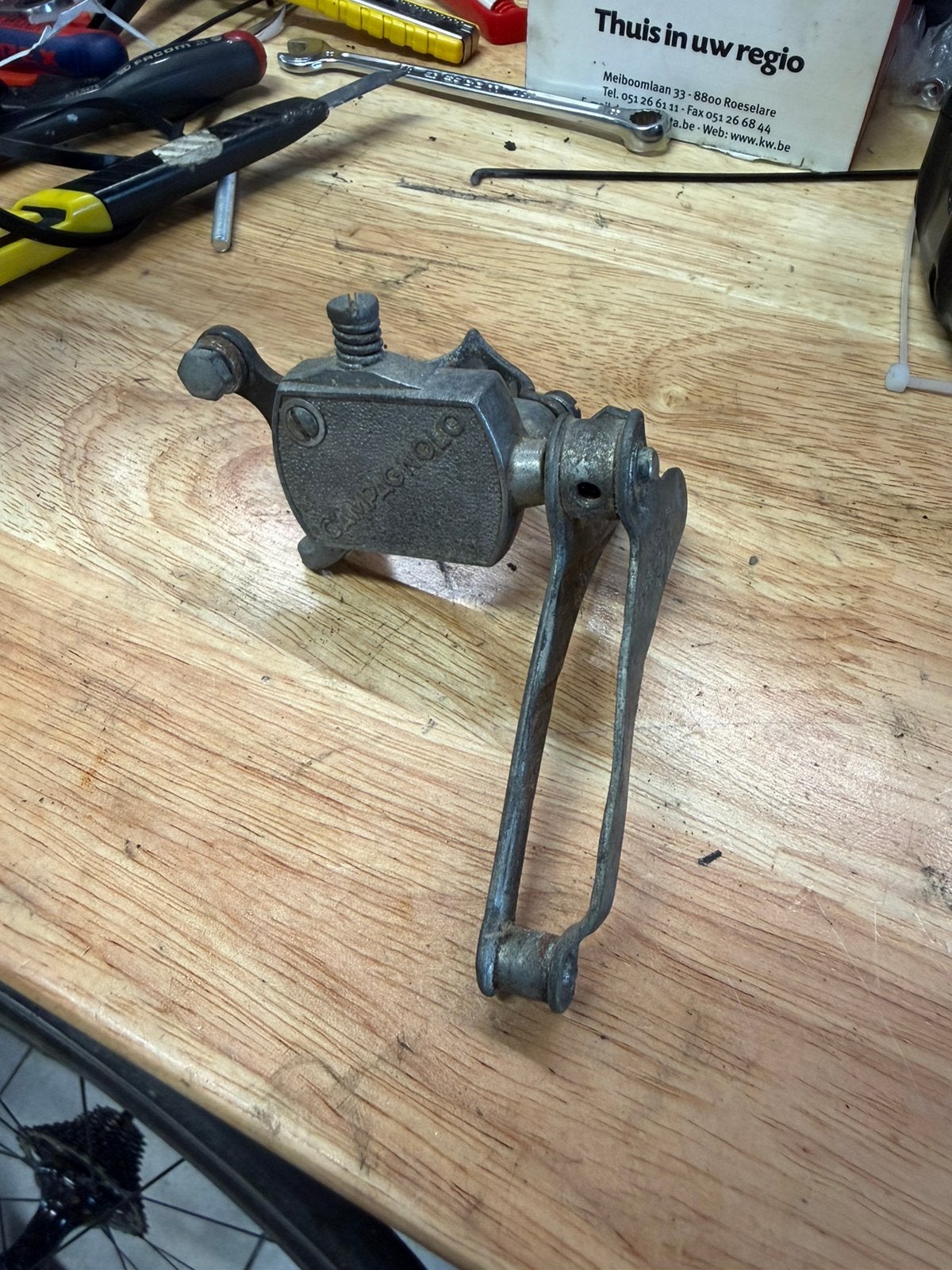Campagnolo voorderailleur, Ophalen