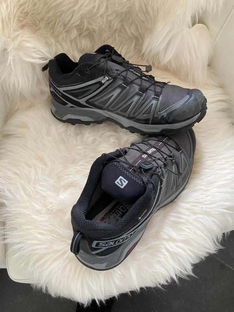 Wandelschoenen Salomon maar 42, Sport en Fitness, Bergsport en Wandelen, Ophalen, Zo goed als nieuw