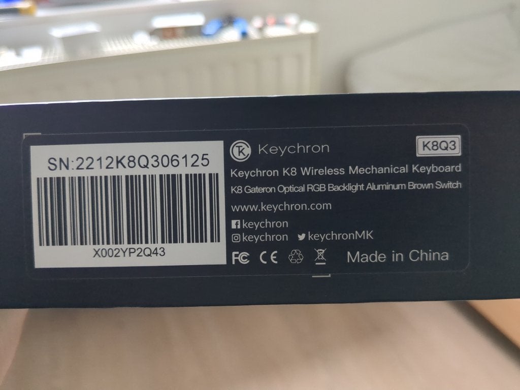 Keychron K8 brown switches ABS keycaps, Informatique & Logiciels, Claviers, Keychron, Enlèvement ou Envoi, Reconditionné, Multi-appareil