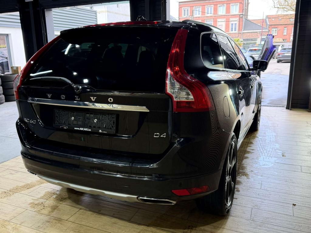 Volvo XC60 2.0 D4 * SPORT * GARANTIE 12 MOIS * BOITE AUTO *, Auto's, Automaat, Gebruikt, 4 cilinders, 1969 cc