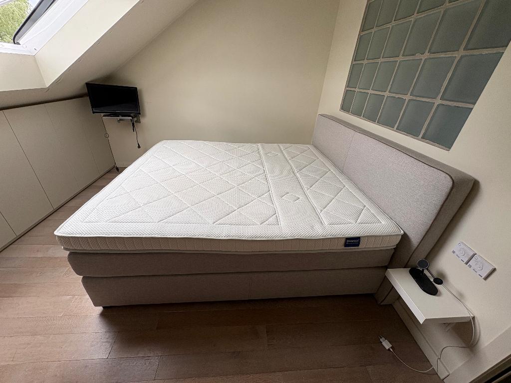 Boxspring, Comme neuf, Enlèvement, 180 cm, 200 cm