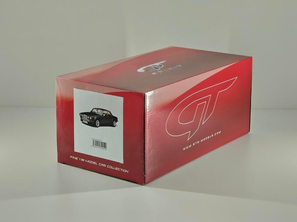 GT Spirit 1/18 GT135 Jaguar XJ12 Big Cat Broadspeed Avengers, Ophalen of Verzenden, Nieuw, Auto