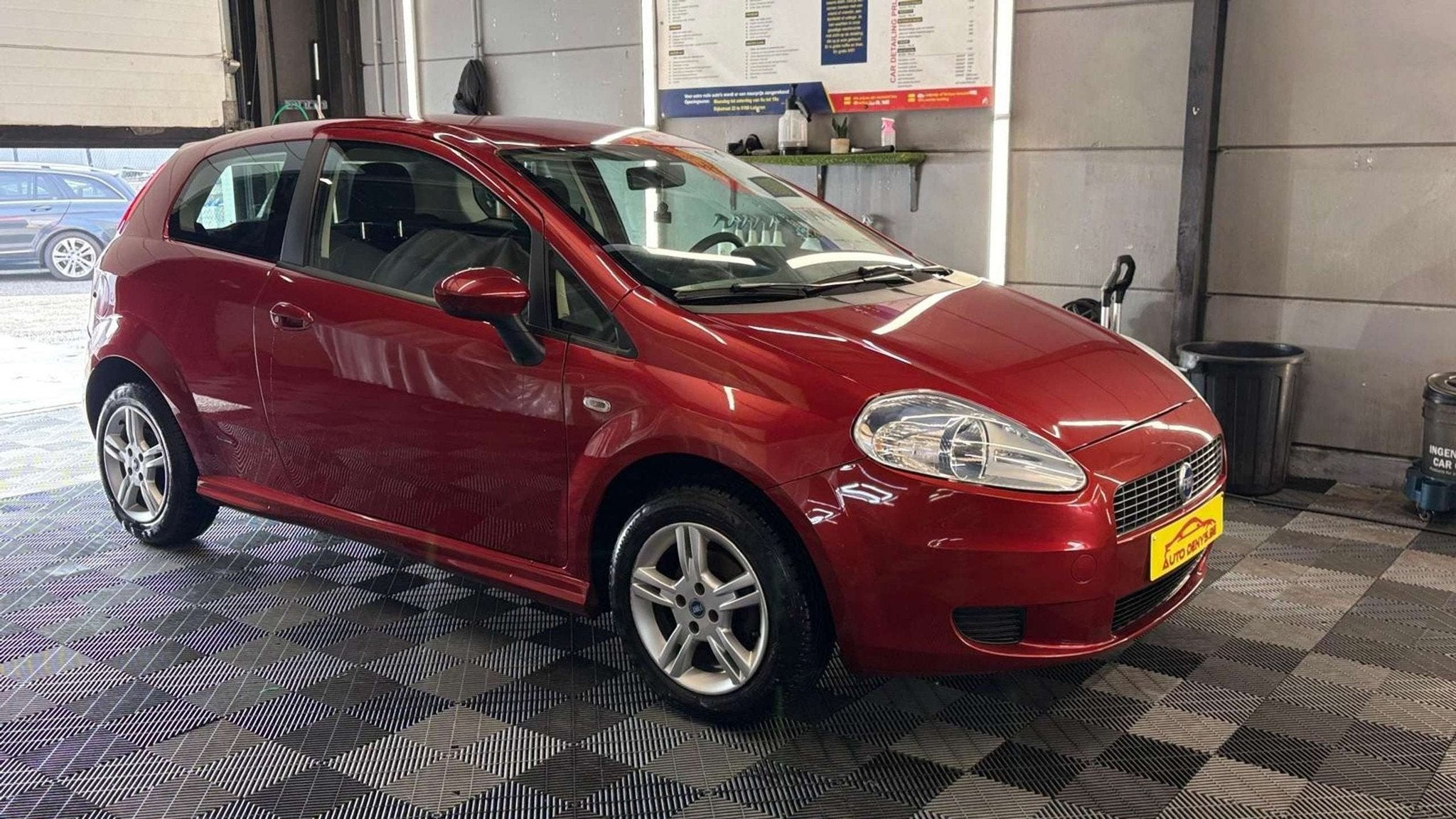 Fiat Punto 1.2i 16v benzine AUTOMATIQUE bj. 2007 107.610km, Auto's, Automaat, Stof, Gebruikt, 1242 cc