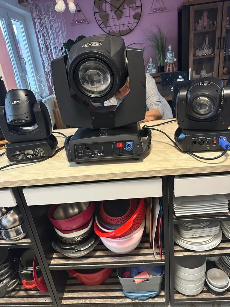 Projecteur lyre beam 200, Enlèvement, Comme neuf