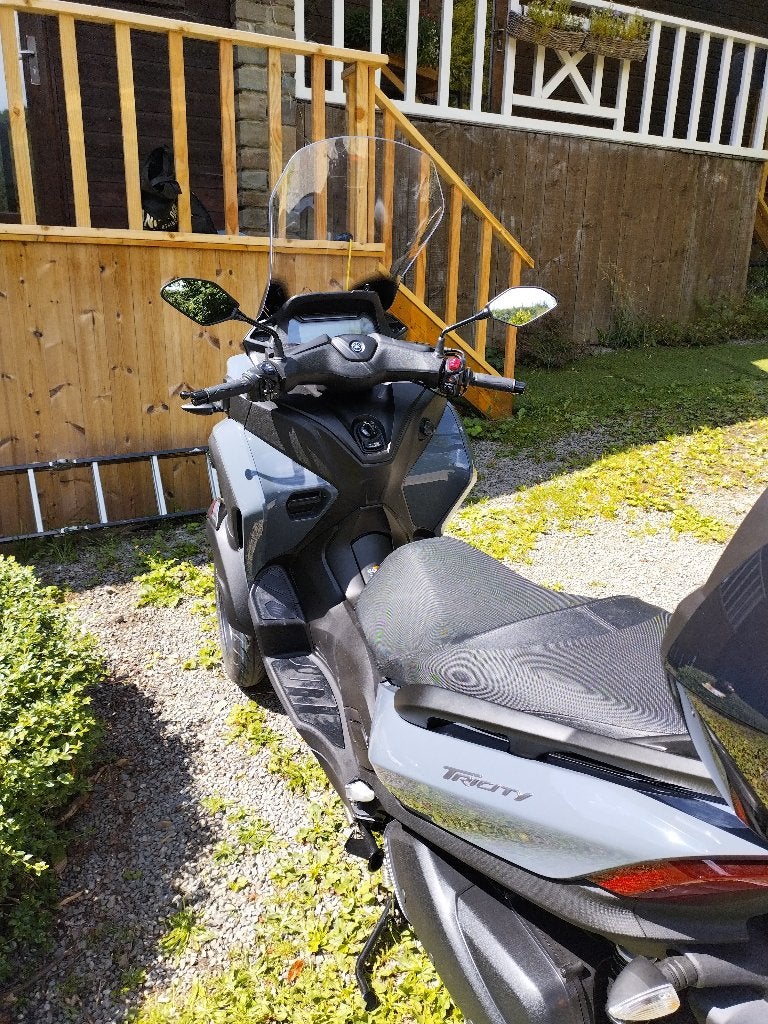 Scooter yamaha tricity300, Ophalen, 300 cc, Zo goed als nieuw, Benzine