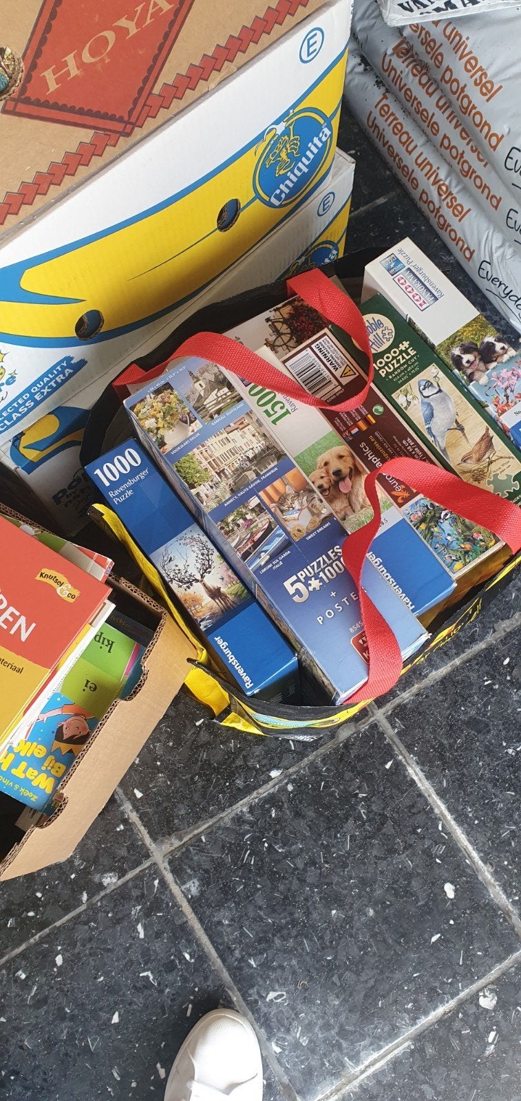 Lot rommelmarktspullen, Cd's en Dvd's, Ophalen