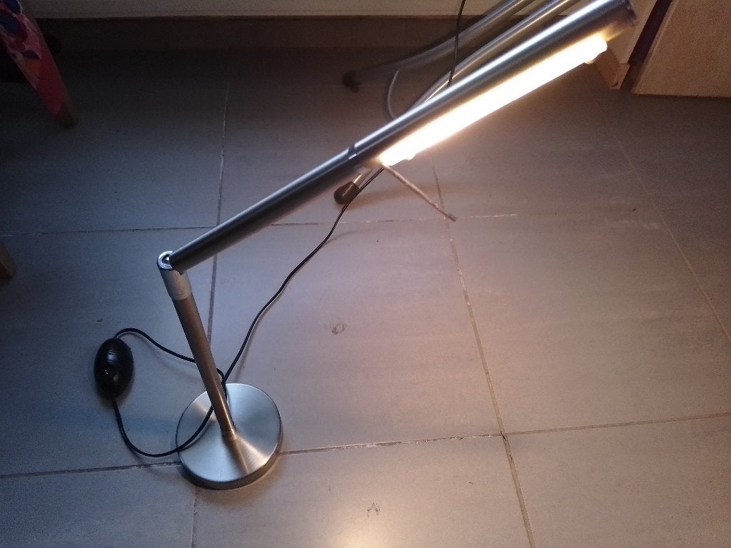 Lampe de bureau en inox « LUCIDE », Maison & Meubles, Dimmable, Enlèvement ou Envoi, Lampe de bureau, Utilisé