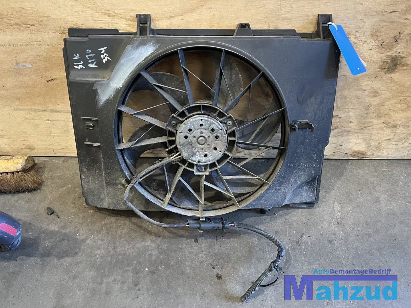 MERCEDES SLK R170 2.3 Komp CLK W208 koelvin 1998-2004, Gebruikt, Mercedes-Benz AG, Mercedes-Benz, Mercedesstrasse 120
70372  Stuttgart, DE