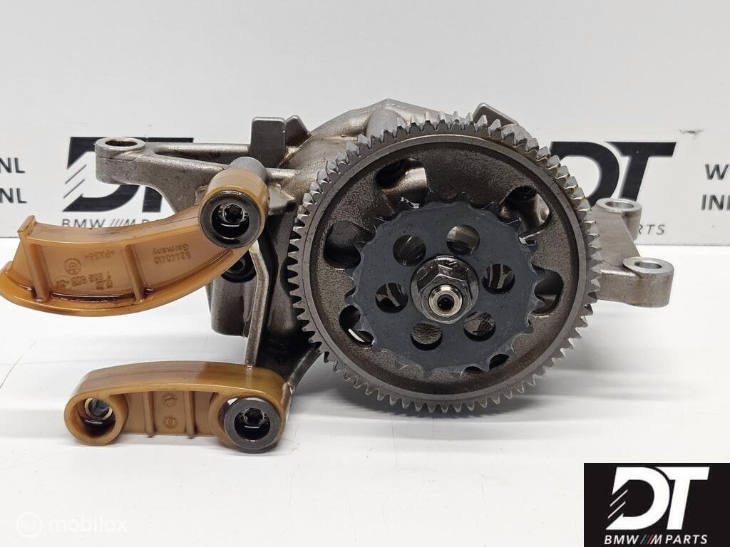 Oliepomp Vanos BMW M3 E92 S65 V8 S65B40 11417838312, Gebruikt, Ophalen of Verzenden, BMW, BMW