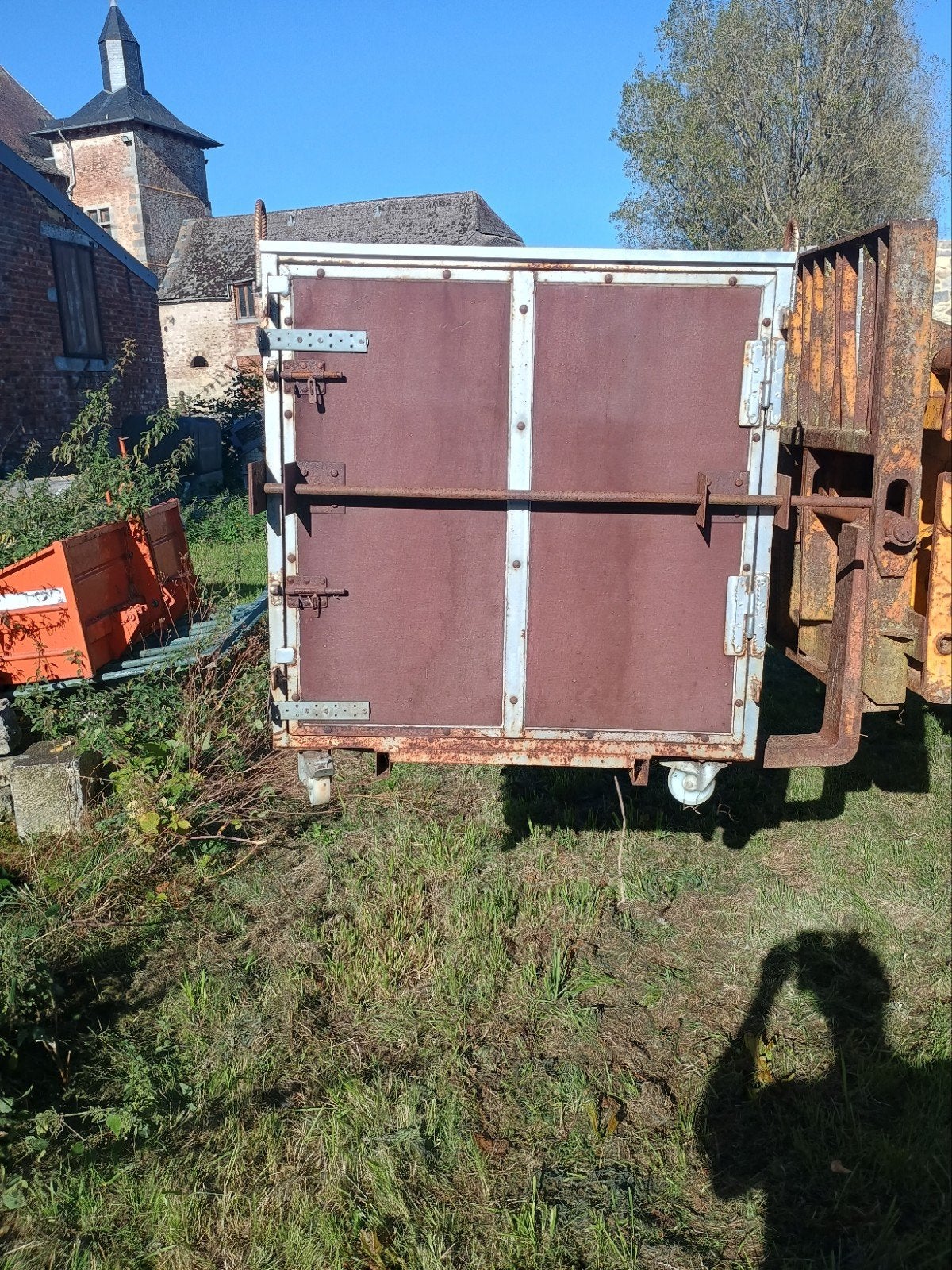 armoire de camionnette ou chantier, Enlèvement