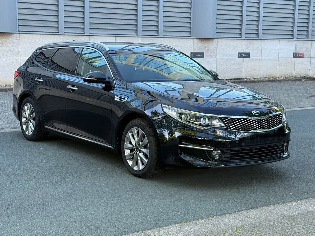 Kia Optima 1.7 CRDi 2018 | Break · GPS, Auto's, https://public.car-pass.be/vhr/162f23d3-dab9-4f30-a6c8-bb7df5d2f9bc, Zwart, Bedrijf