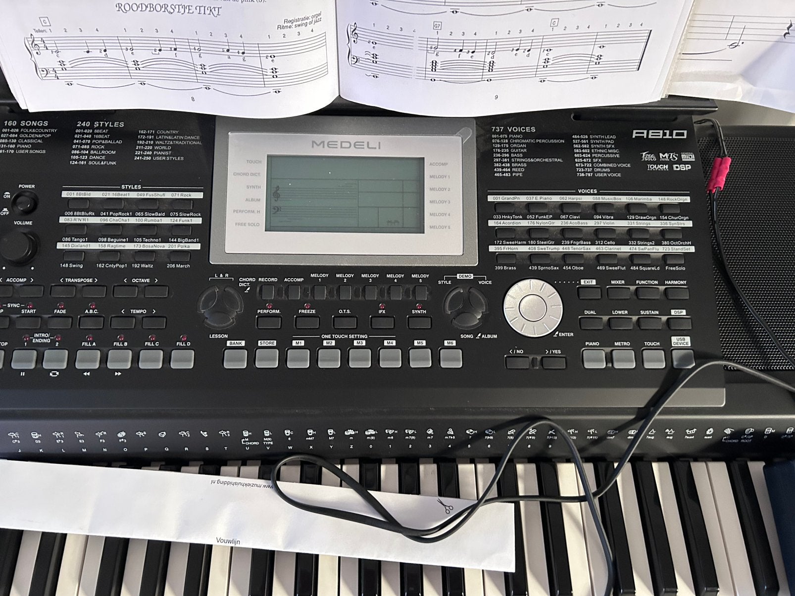 Medeli A810, Muziek en Instrumenten, Ophalen, Zo goed als nieuw, Medeli