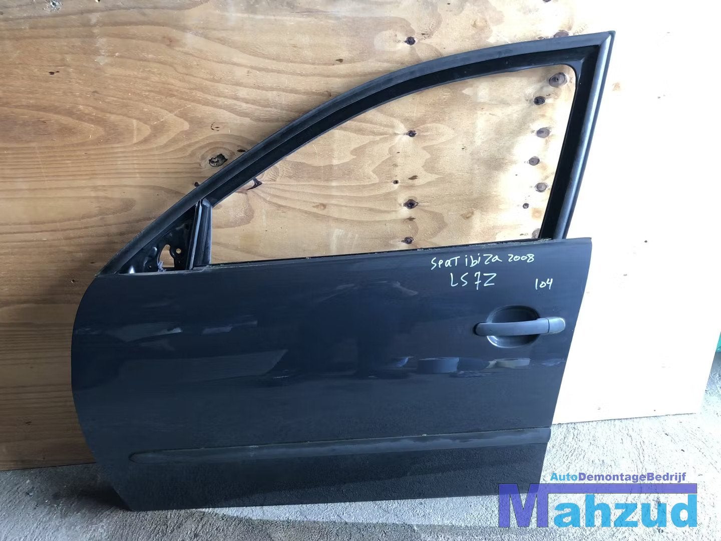 SEAT IBIZA 3 6L1 Grijs LS7Z Links linker voor deur portier, Auto-onderdelen, Gebruikt, Deur, Autovia A-2, Km 585 585
08760  Martorell, ES