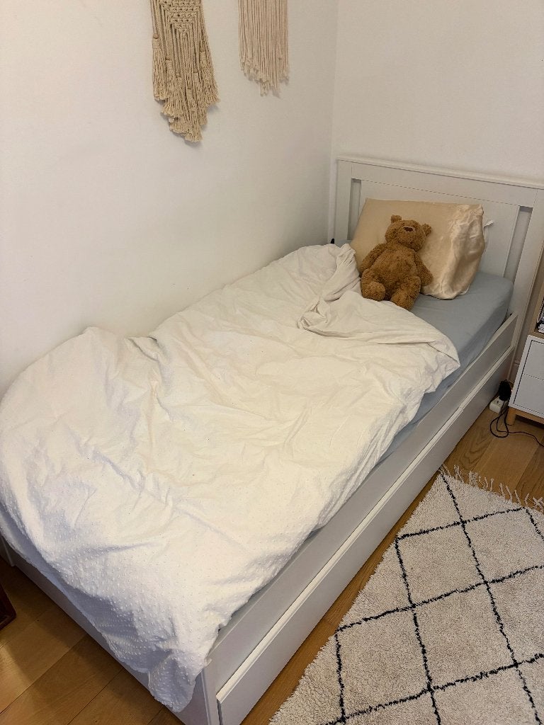 Songesand bed, Huis en Inrichting, Slaapkamer | Bedden, Ophalen, Gebruikt, 90 cm, Eenpersoons