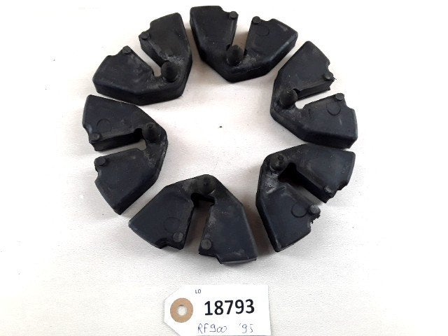 RF900 1993 - 1996 Suzuki Rubber Rubber kettingklok D1-35675