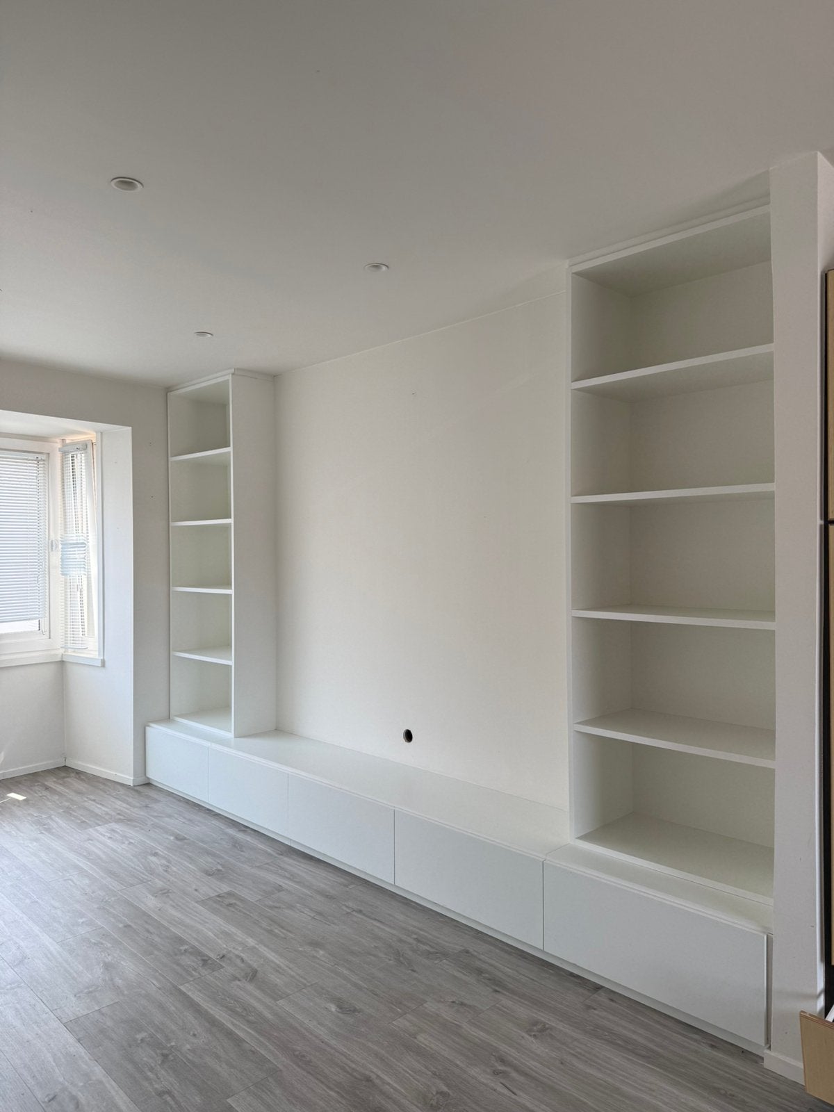 Tv kast, Kunststof, Gebruikt, 200 cm of meer, 200 cm of meer
