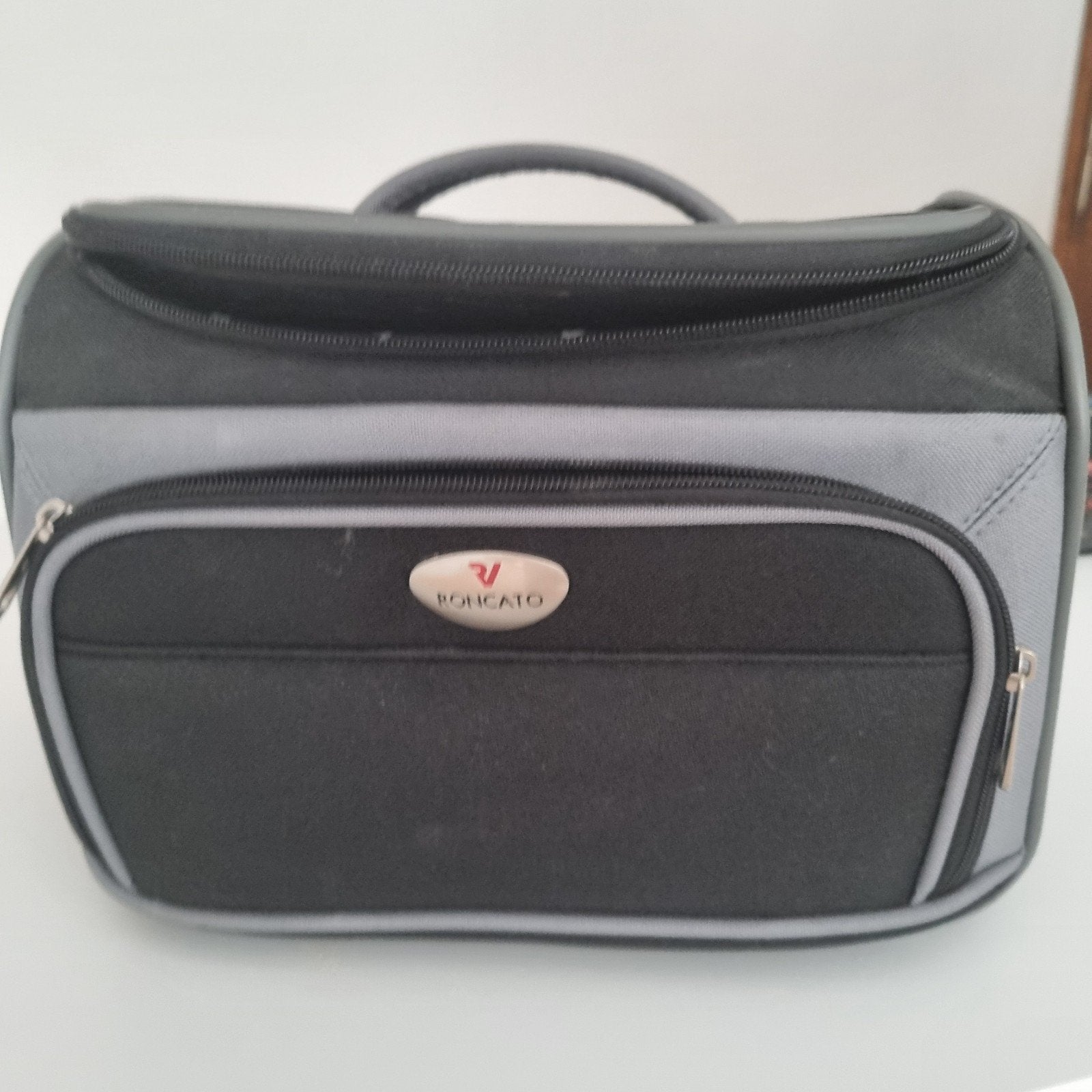 beauty case très bon état, Bijoux, Sacs & Beauté, Enlèvement ou Envoi, Comme neuf, Noir, Rigide