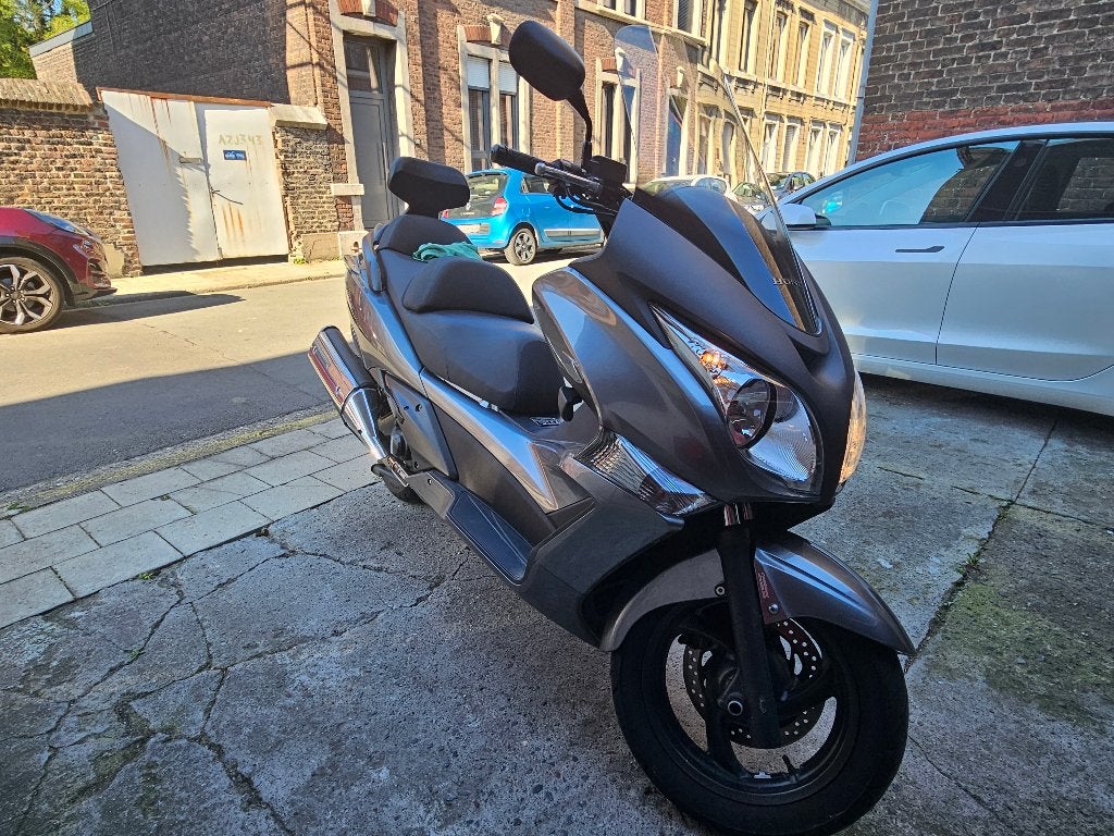 Moto Silver Wing SWT 400, Permis Moto A, Scooter, Occasion, 2 cylindres