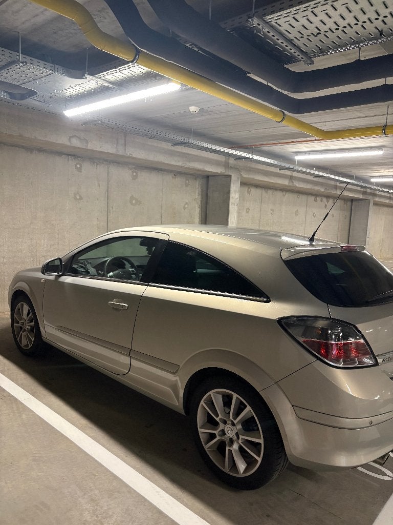 Opel Astra GTC 1.6 essence, Autos, Opel, Achat, Particulier, Euro 4, Astra