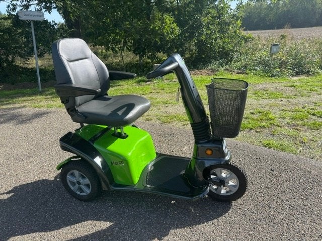 Scootmobiel, Life and Mobility, Ophalen of Verzenden, Zo goed als nieuw, 16 km/u of meer