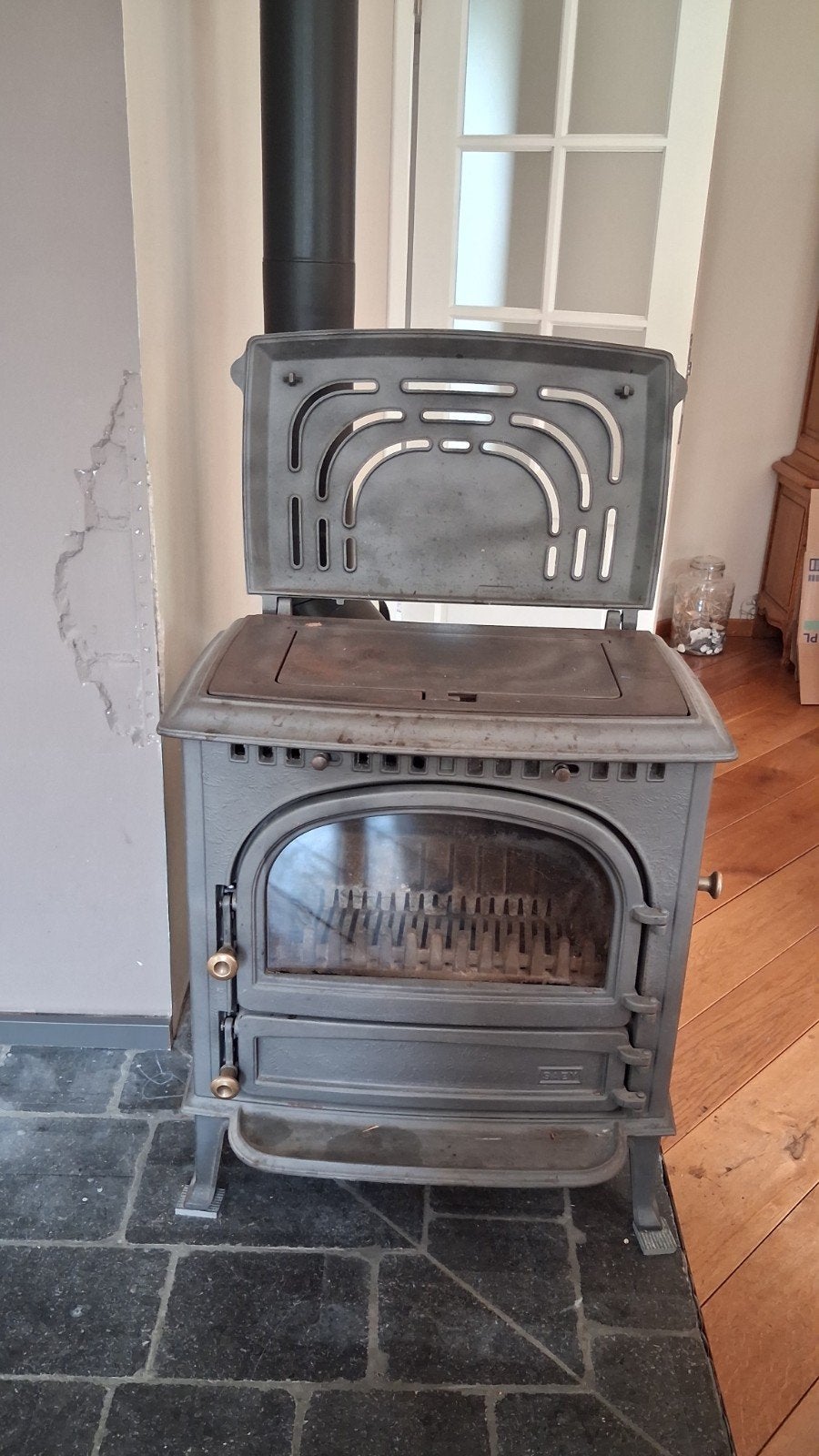 Feu a bois type cuisinière et charbon marque saey, Cuisinière, Comme neuf, Enlèvement, Bois
