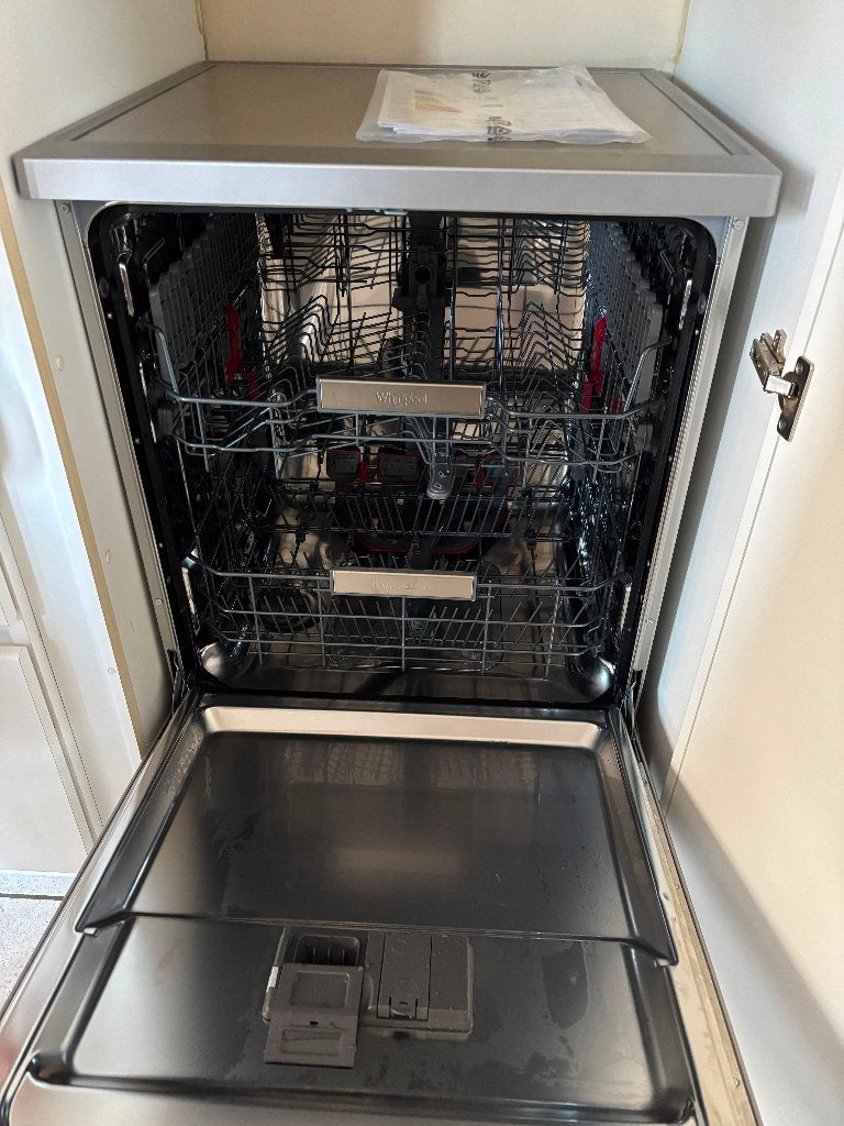 Afwasmachine, Elektronische apparatuur, Vaatwasmachines, Ophalen, Eco programma, Minder dan 10 liter, Zo goed als nieuw