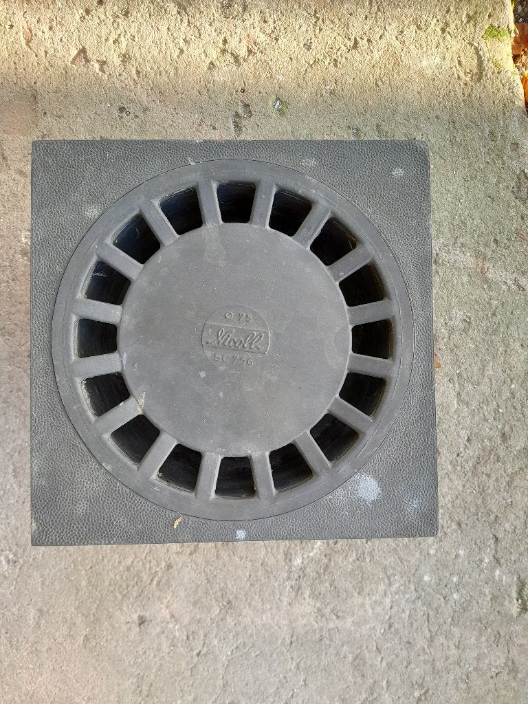 afvoerput buiten, Doe-het-zelf en Bouw, Ophalen