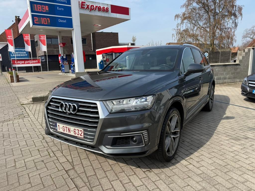 Audi Q7 e-tron Quattro bj2017 BTW wagen, Auto's, Automaat, Testrit aan huis, 2520 kg, Leder