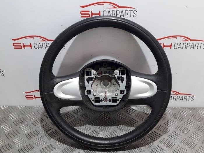 Volant d'un Mini ONE, -, 3 mois de garantie, -, -