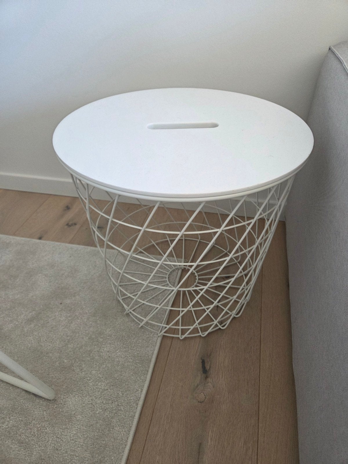 Bijzettafel / kleine salontafel / opbergtafel, Huis en Inrichting, Ophalen of Verzenden