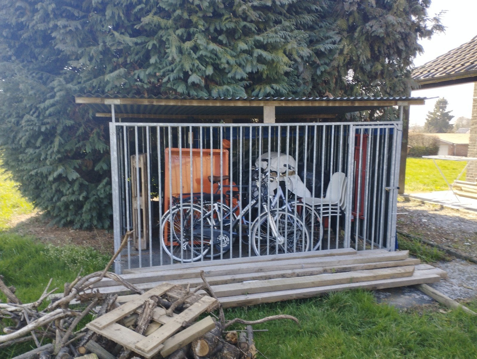 Hondenkennel, Dieren en Toebehoren, Hondenhokken, Ophalen, 110 cm of meer, Hondenkennel, 100 cm of meer
