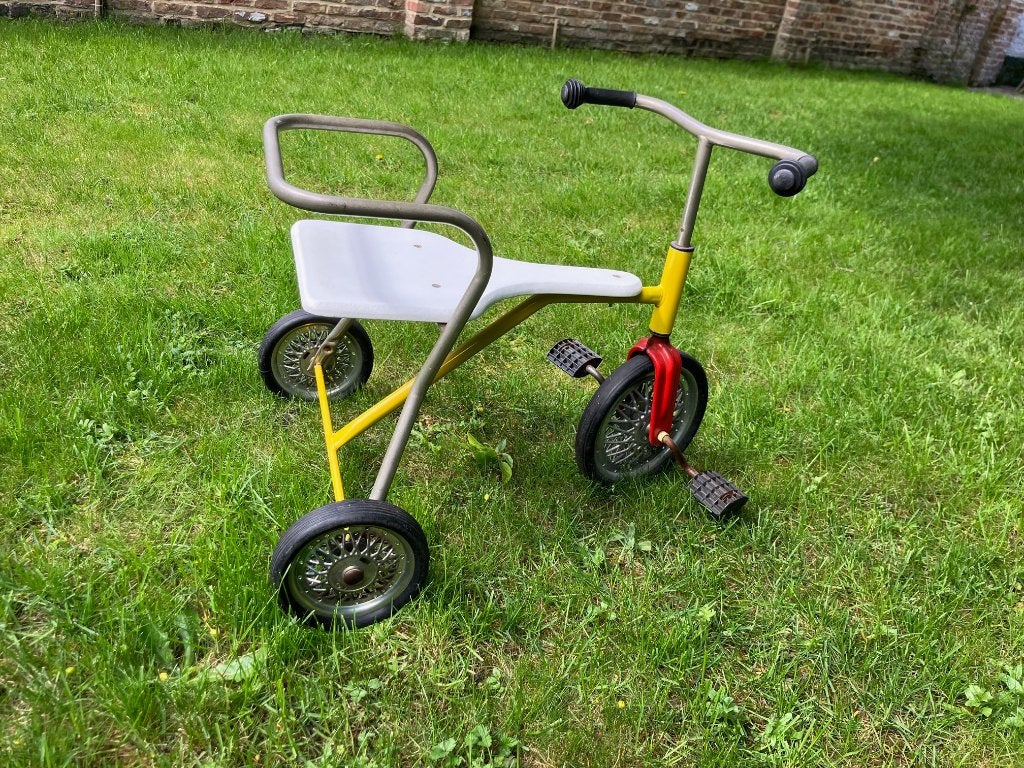 Retro kleuter driewieler, Ophalen, Zo goed als nieuw
