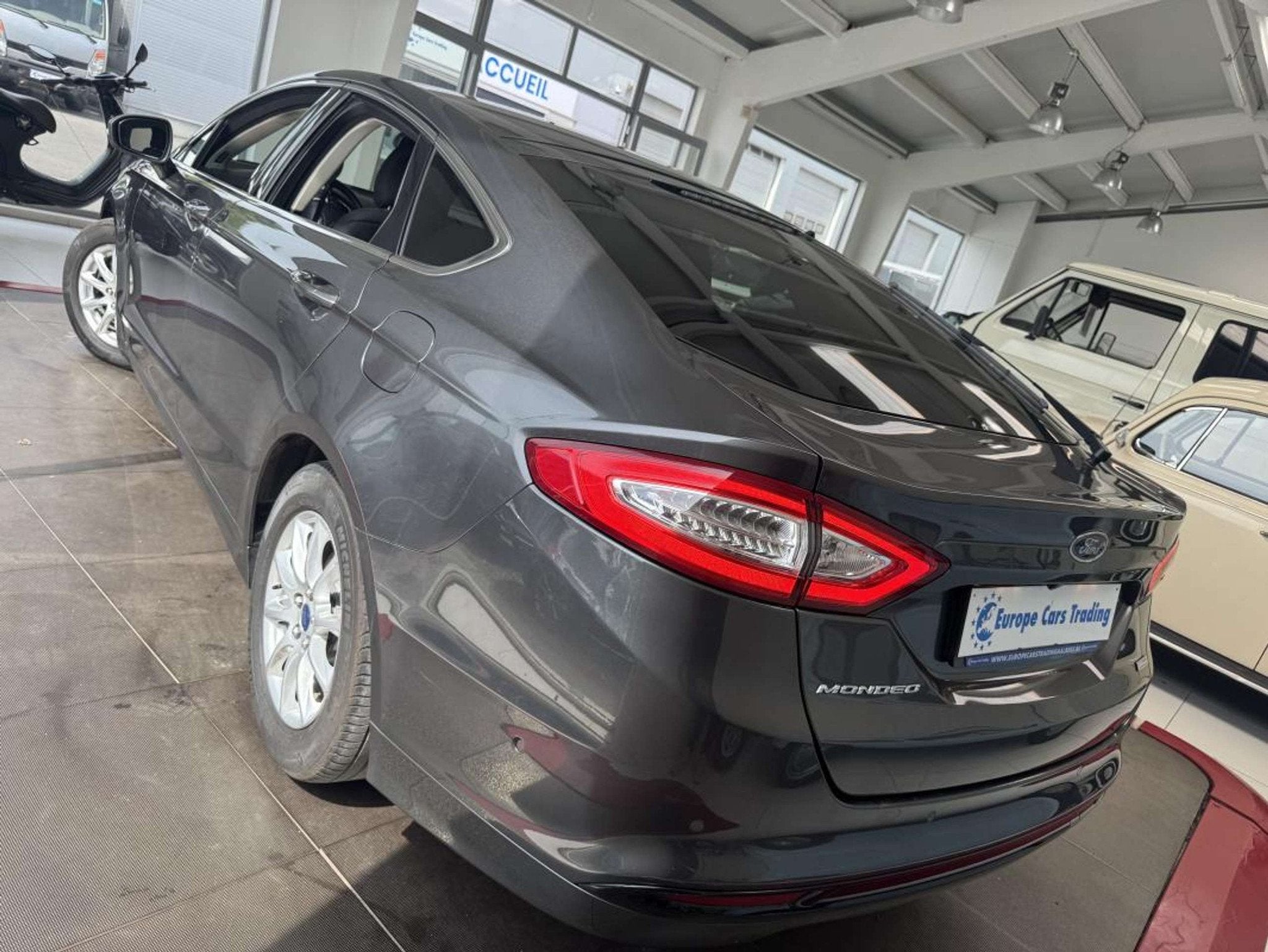 Ford Mondeo V 1.5TDCI 120CH 134.811Km GPS CLIM GAR 12M, Autos, Argent ou Gris, Achat, Entreprise, Mondeo