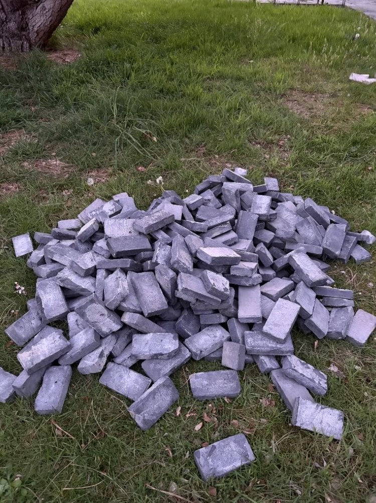 Vuurvaste betonstenen, Ophalen, Gebruikt, Bakstenen