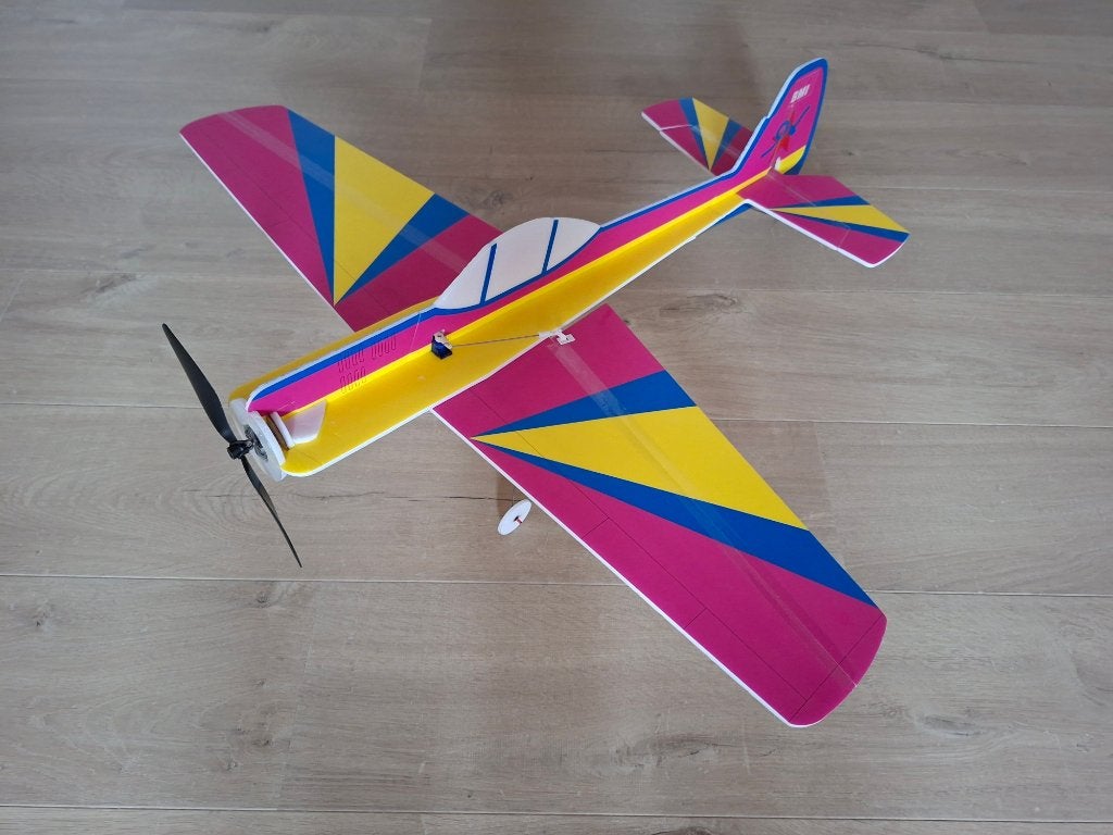 Indoor/outdoor vliegtuig, Ophalen, Gebruikt, Elektro, RTF (Ready to Fly)