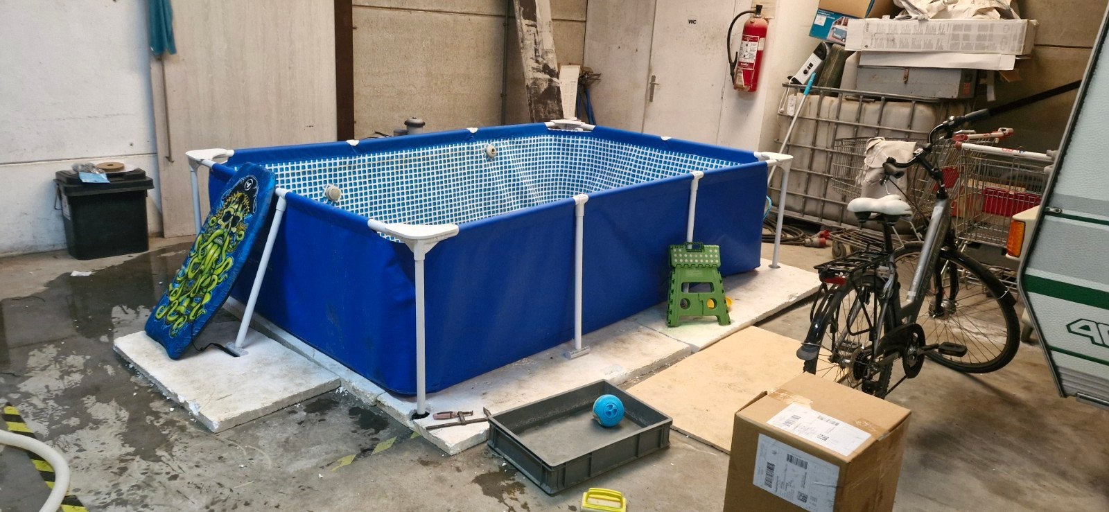 piscine avec accessoires, Enlèvement