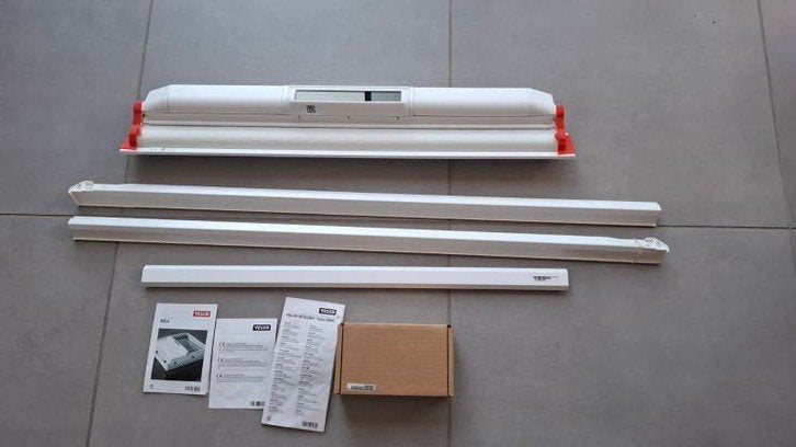 Velux zonnescherm op zonne-energie, Doe-het-zelf en Bouw, Ophalen