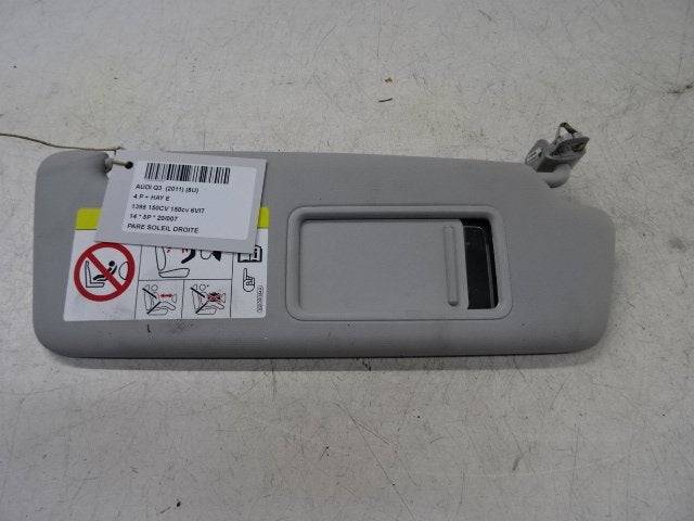 ZONNEKLEP RECHTS Audi Q3 (8UB / 8UG) (01-2011/12-2019), Auto-onderdelen, Gebruikt, Audi