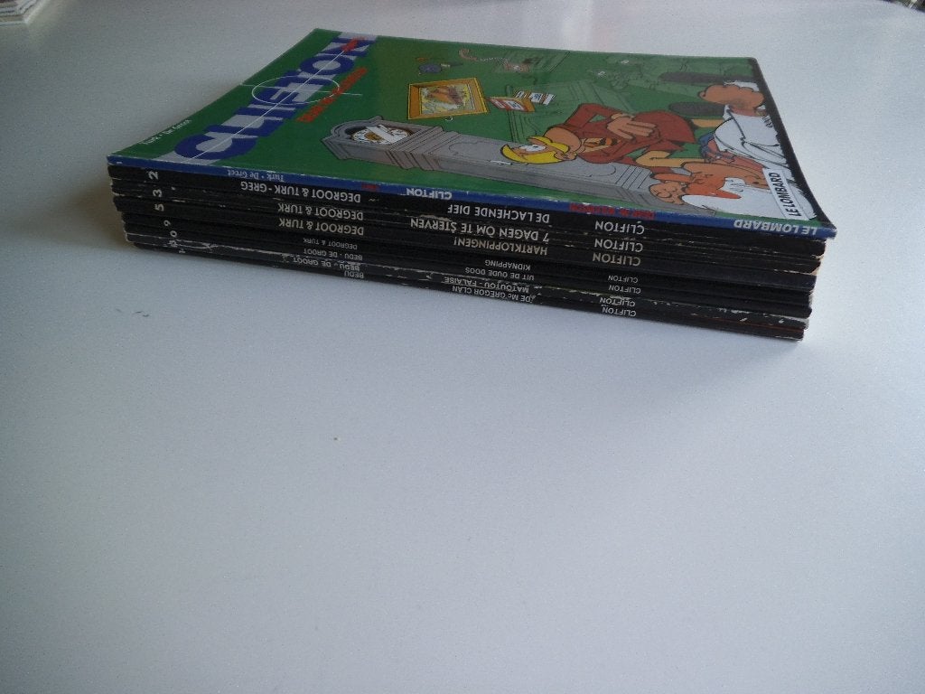 Lot 8 albums Clifton, Livres, BD, Plusieurs BD, Enlèvement ou Envoi, Utilisé, Turk