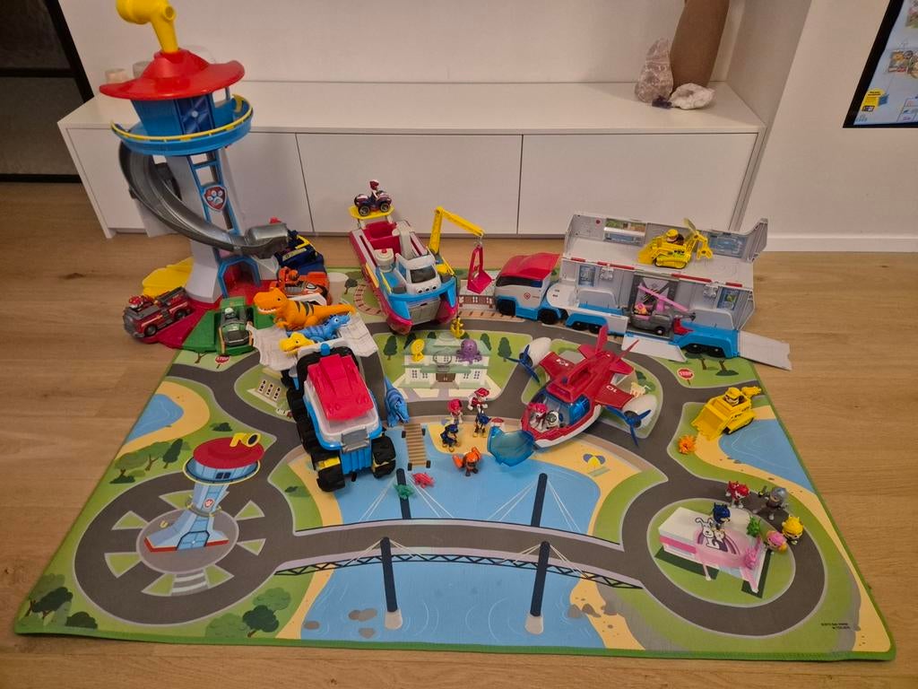 Groot lot Paw Patrol, Ophalen