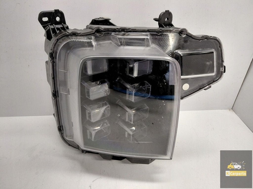 92102CG200, Hyundai Staria Full Ledlamp rechts, Gebruikt, Heolleung-ro 12
06797  Seoul, Info@hyundai.com, Hyundai
