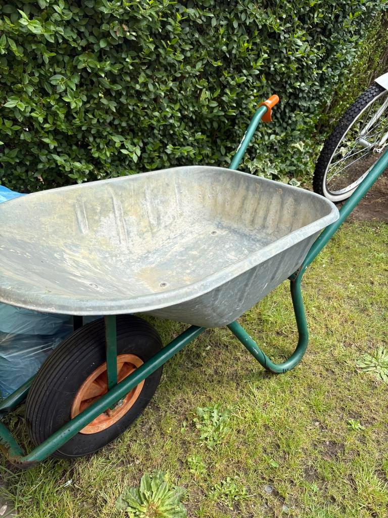 Kruiwagen, Ophalen, Zo goed als nieuw